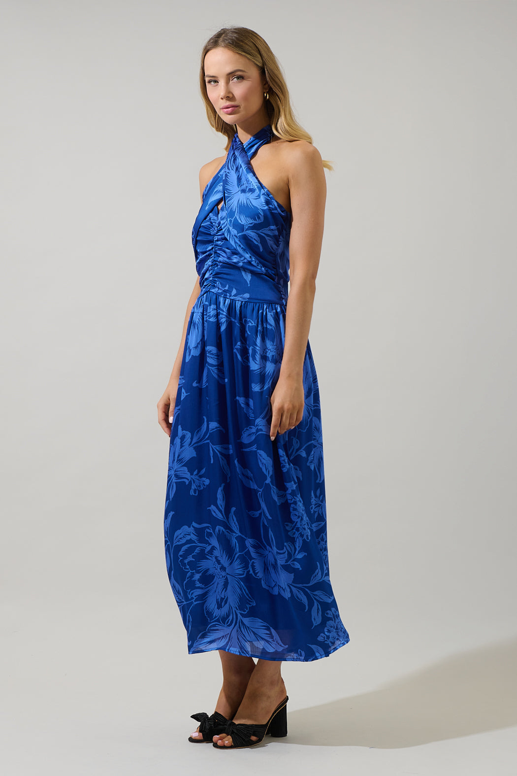 Ciara Floral Tiffi Halter Maxi Dress NAVY-BLUES / S by Sugarlips Ciara Floral Tiffi Halter Maxi Dress NAVY-BLUES / S by Sugarlips