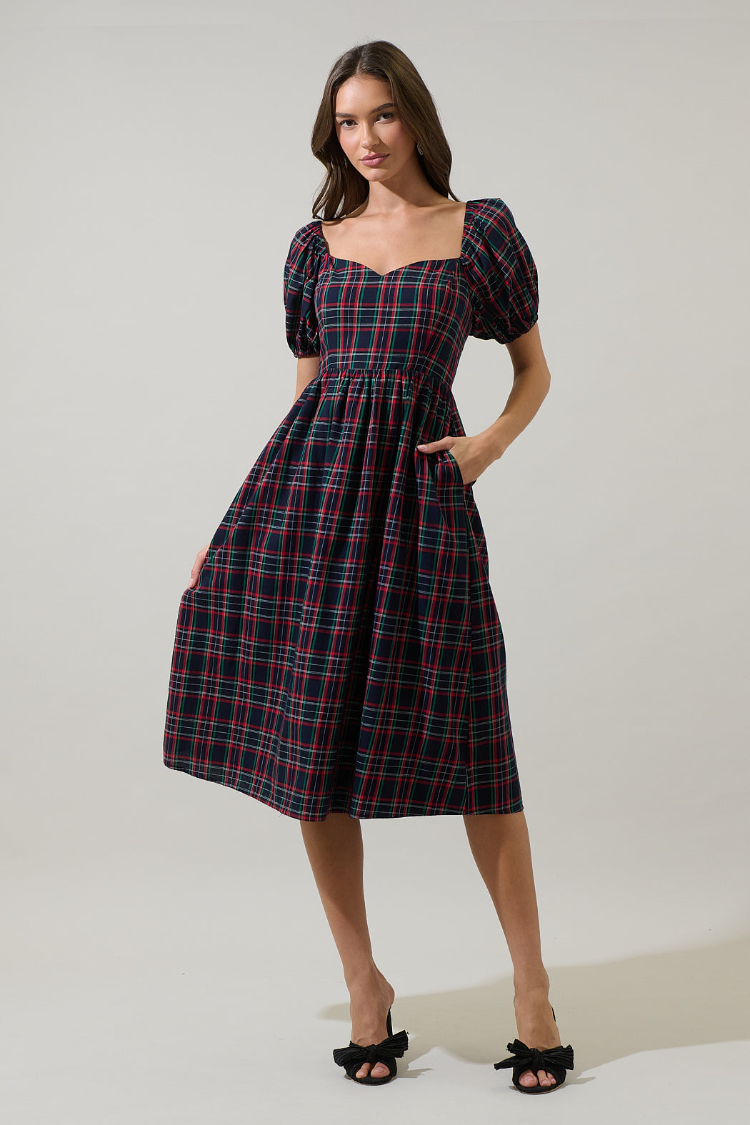 plaid midi dress with sleeves Plaid Long Sleeve Round Neck Midi Dress