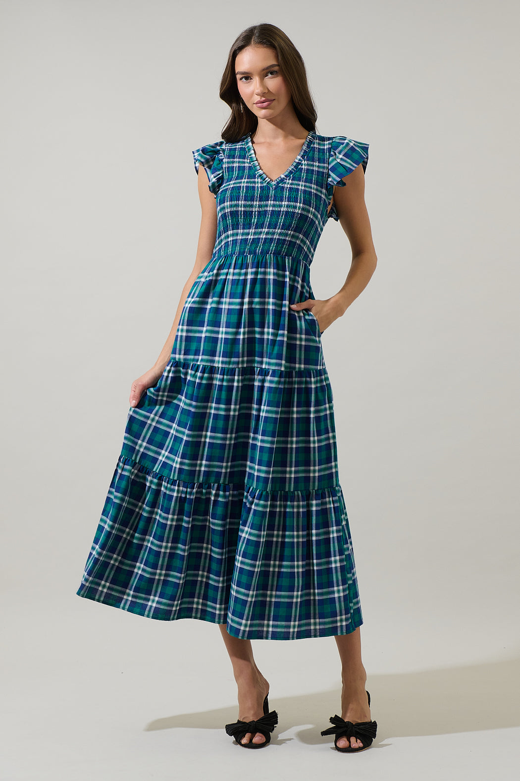 Buckley Plaid Sunfire Smocked Bodice Tiered Midi Dress Navy-Green / L by Sugarlips Buckley Plaid Sunfire Smocked Bodice Tiered Midi Dress Navy-Green / L by Sugarlips