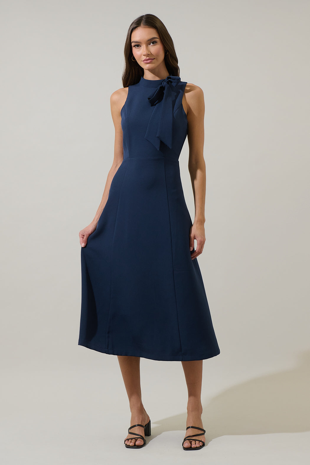Daliah Sleeveless Bow Midi Dress