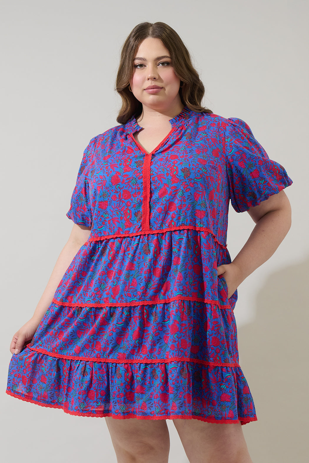 Tanya Floral Korra Tiered Mini Dress Curve BLUE-FUCHSIA / 1X by Sugarlips Tanya Floral Korra Tiered Mini Dress Curve BLUE-FUCHSIA / 1X by Sugarlips