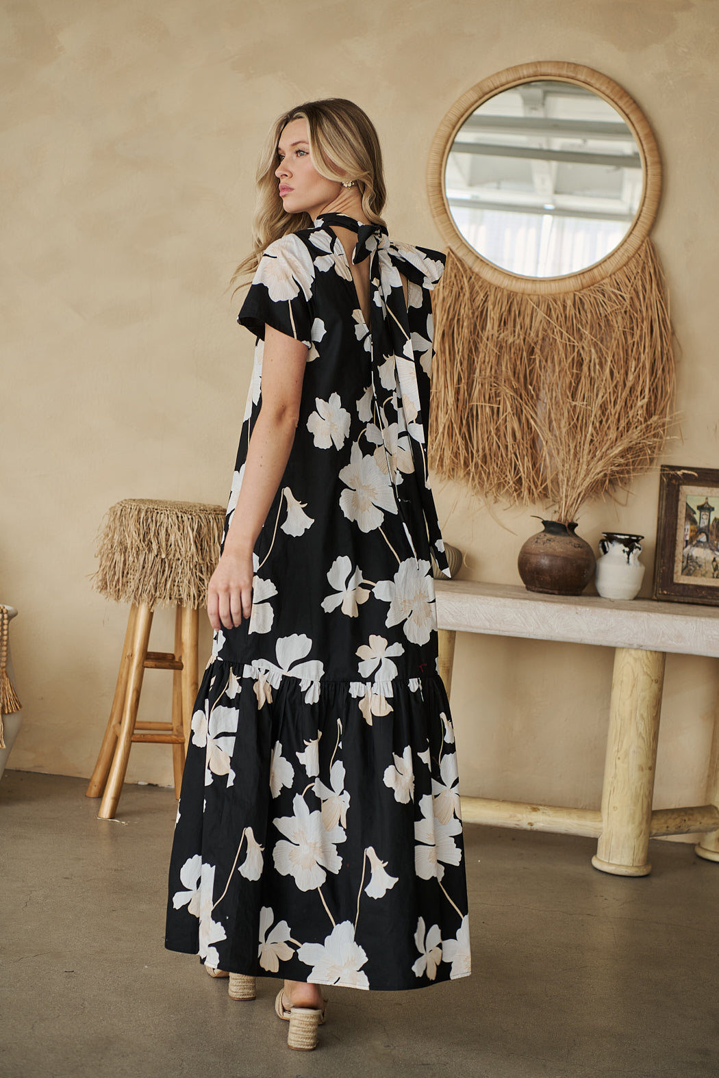 Sugarlips Medina Floral Dime Mock Neck Short Sleeve Maxi Dress, Womens, S, Black/Grey Sugarlips Medina Floral Dime Mock Neck Short Sleeve Maxi Dress, Womens, S, Black/Grey