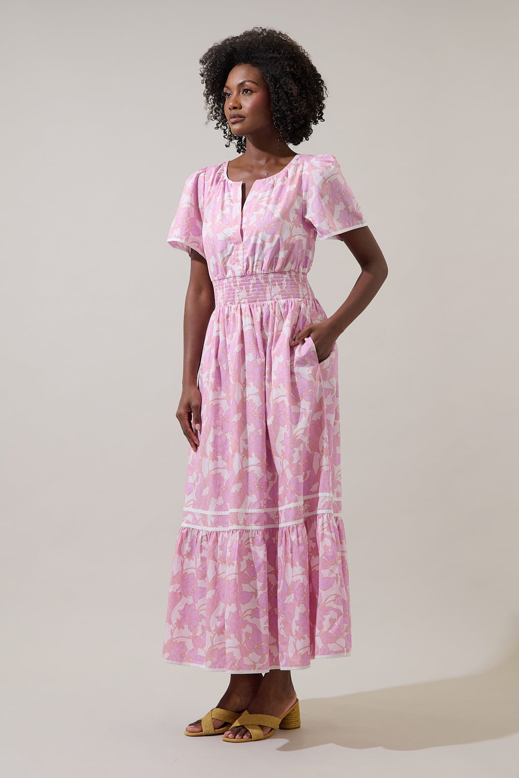 Daney Floral Ordy Smocked Midi Dress PINK-CREAM / L by Sugarlips Daney Floral Ordy Smocked Midi Dress PINK-CREAM / L by Sugarlips