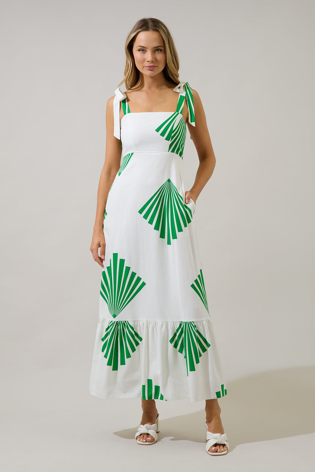 Hendy Shoulder Tie Maxi Dress Fan Breeze – Sugarlips Hendy Shoulder Tie Maxi Dress Fan Breeze – Sugarlips