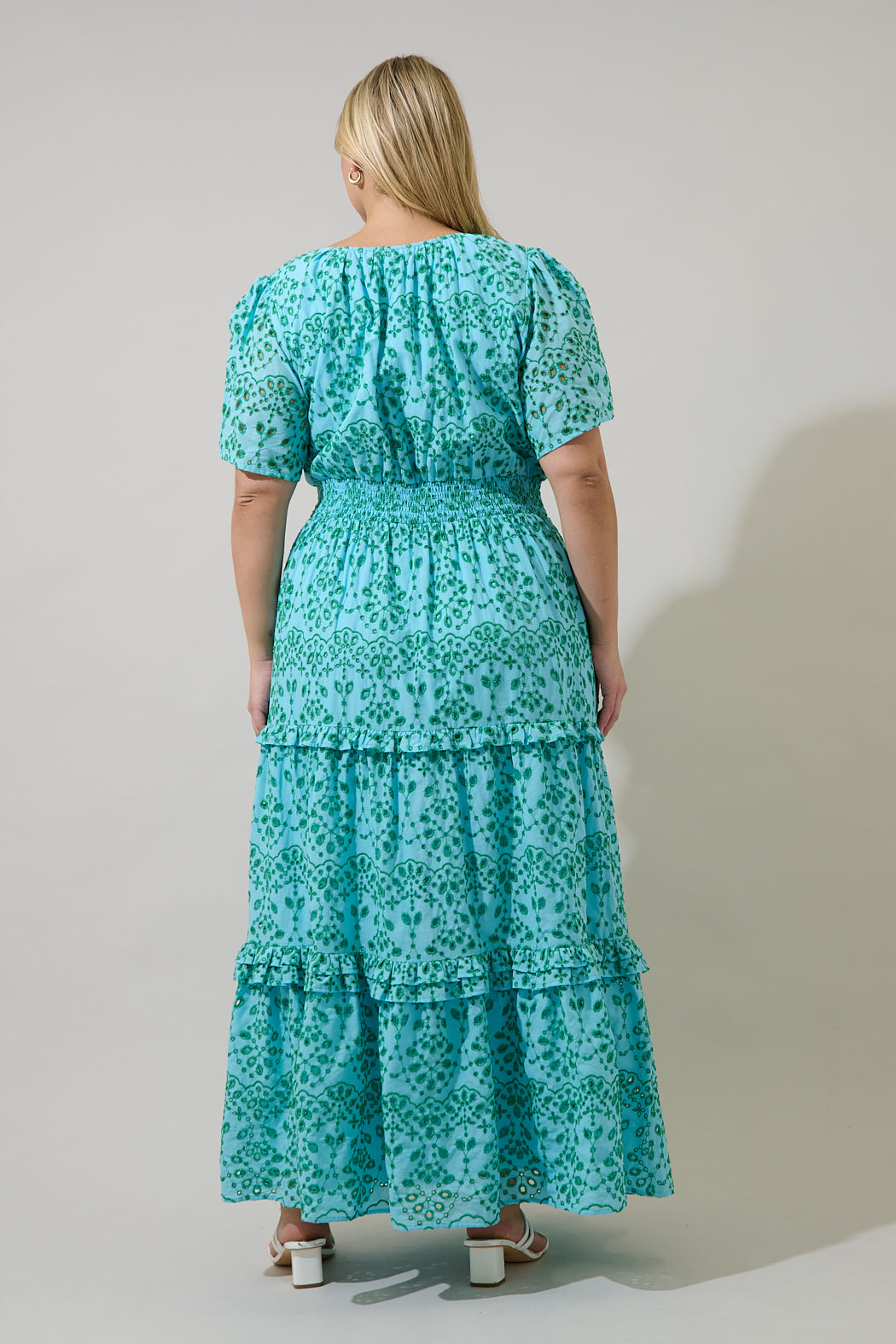 Viridiana Eyelet Palmer Tiered Maxi Dress Curve Sugarlips Viridiana Eyelet Palmer Tiered Maxi Dress Curve Sugarlips