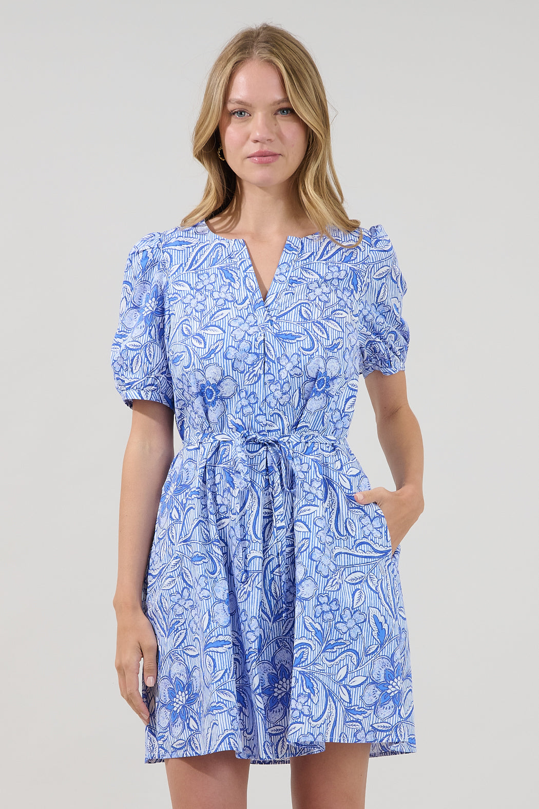 Hally A-line Mini Dress Floral WHT-BLUE-MULT / XS