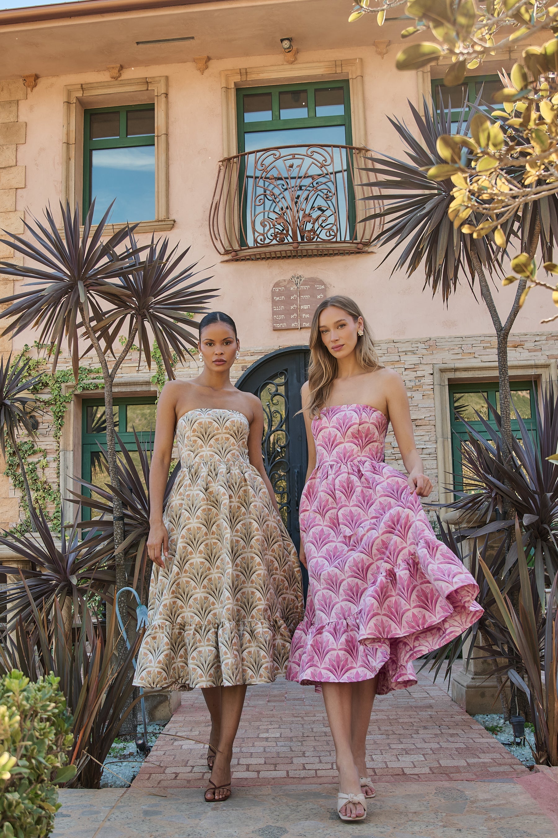 Aurra Jacquard Strapless Midi Dress PINK-MULTI / XS by Sugarlips Aurra Jacquard Strapless Midi Dress PINK-MULTI / XS by Sugarlips