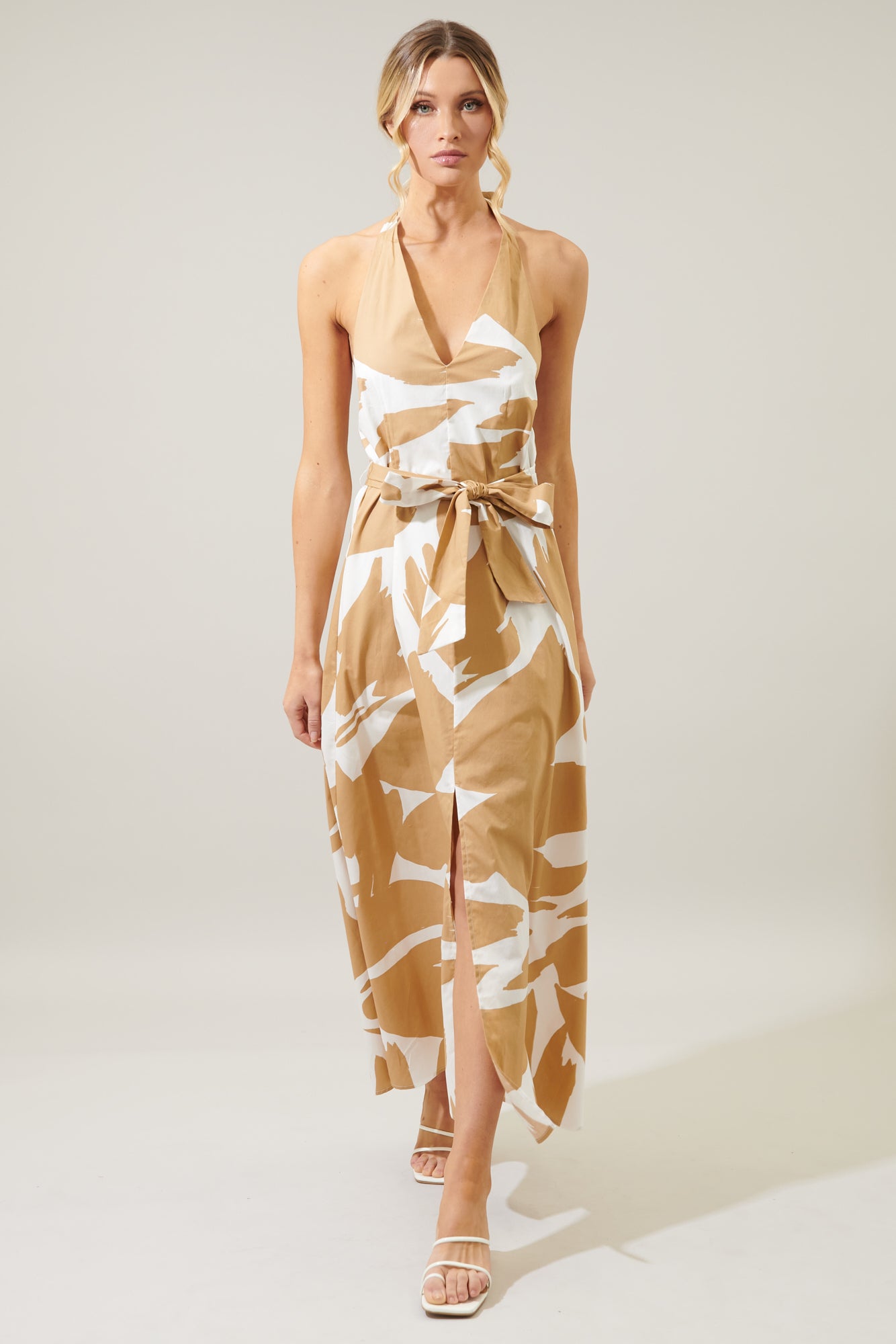 Sugarlips Hazel Tropical Print V Neck Sleeveless Backless Front Tie Maxi Dress, Womens, L, Ivory Multi Sugarlips Hazel Tropical Print V Neck Sleeveless Backless Front Tie Maxi Dress, Womens, L, Ivory Multi