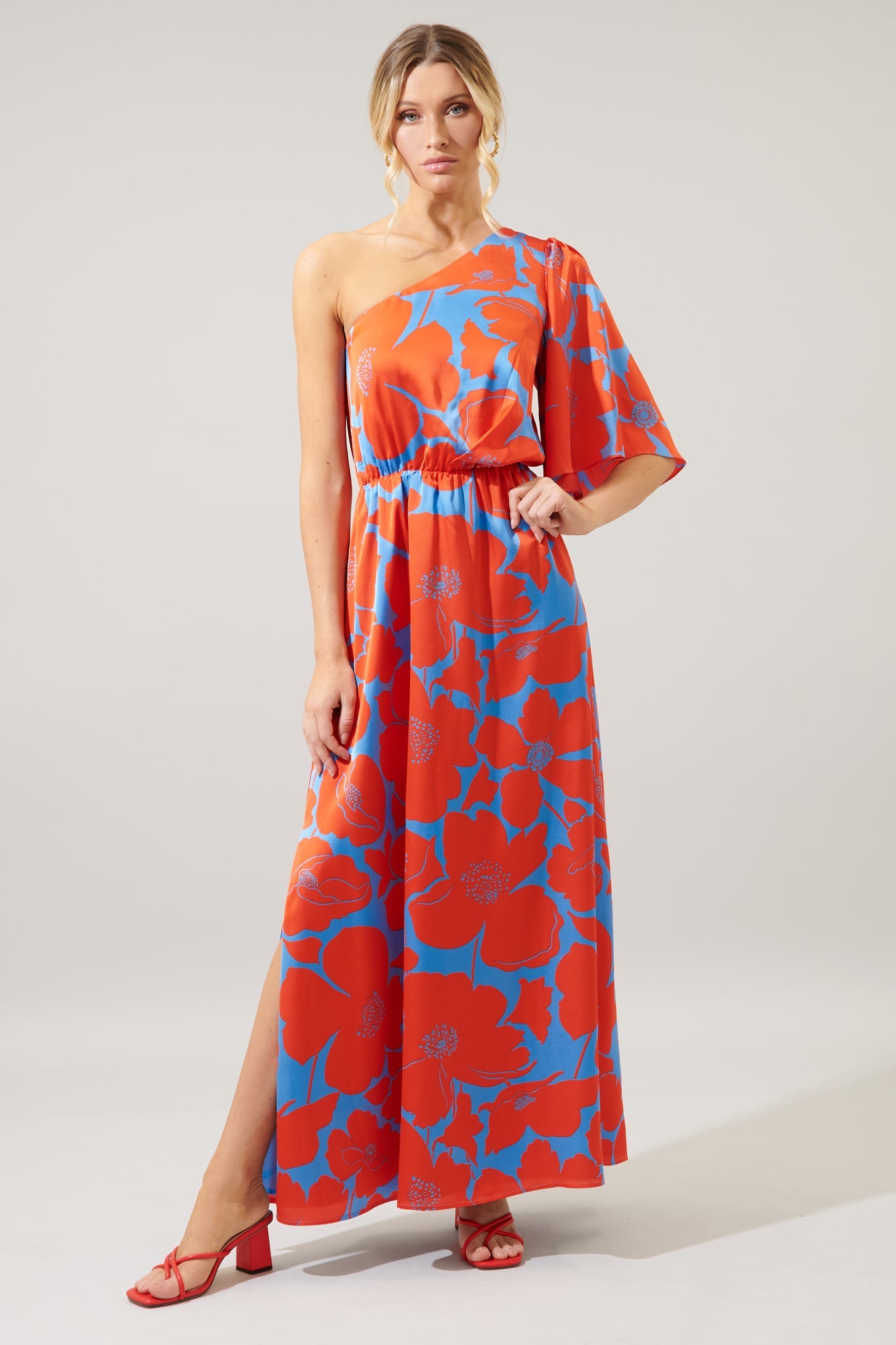Poppy Floral Meara One Shoulder Satin Maxi Dress Sugarlips Poppy Floral Meara One Shoulder Satin Maxi Dress Sugarlips