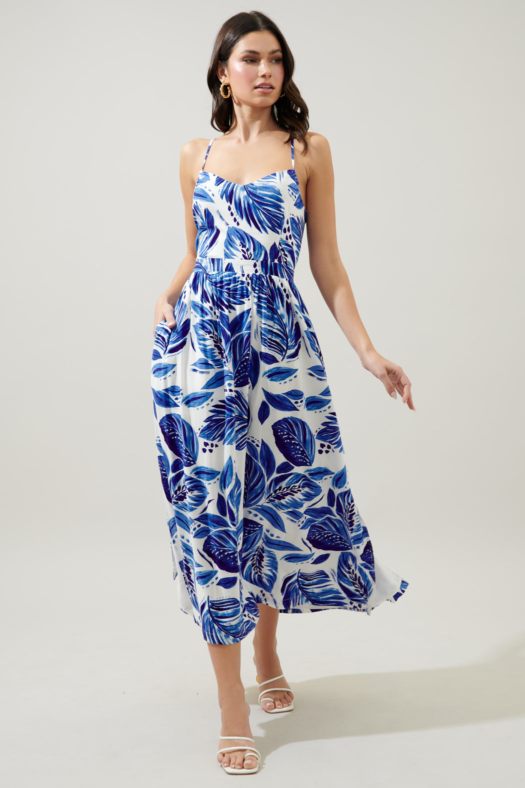 flying toucans open back midi dress NWT Farm Rio Flying Toucans Open Back Midi Dress- Size Small