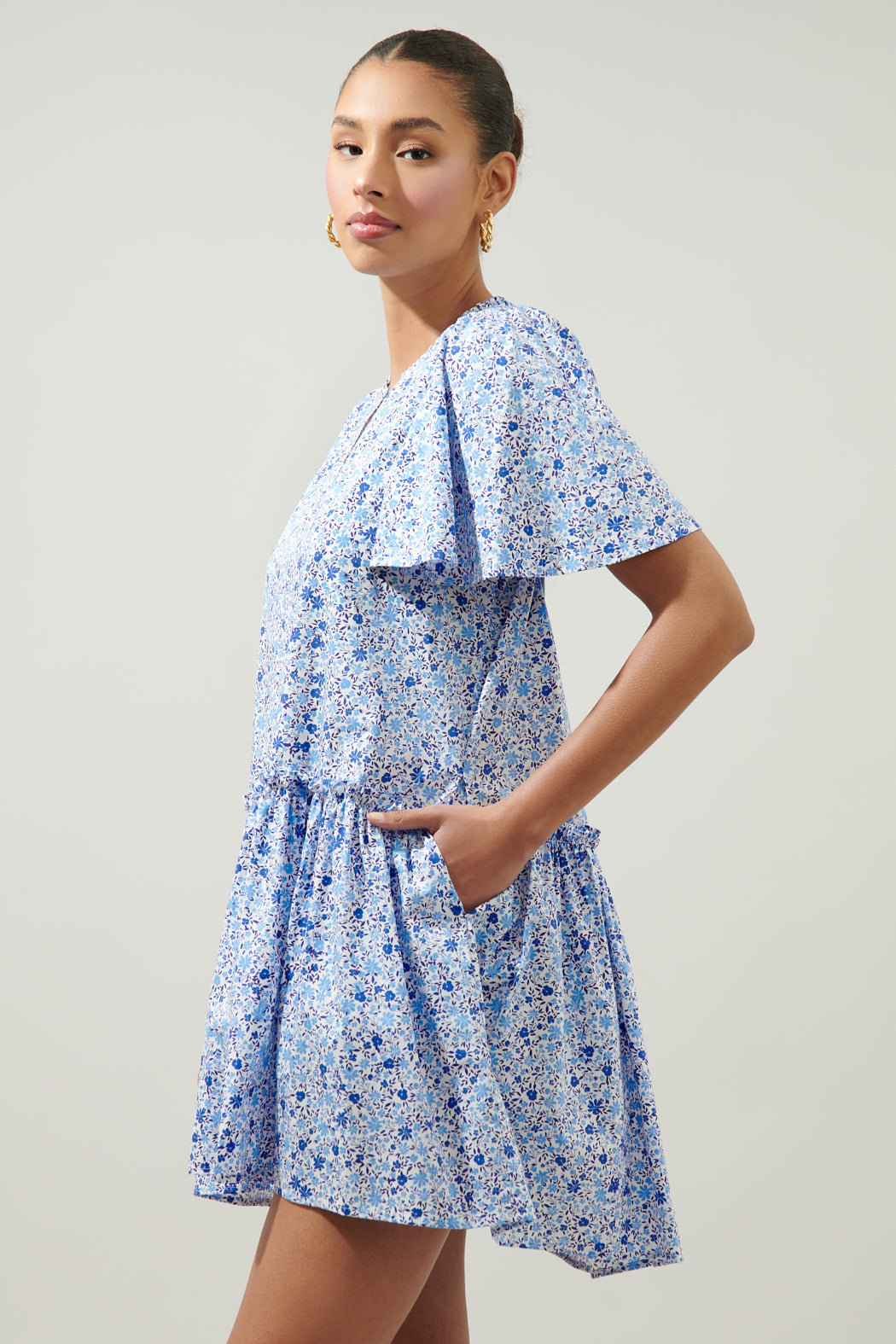 Carmine Floral Rock A by Trapeze Mini Dress WHT-BLUES / M by Sugarlips Carmine Floral Rock A by Trapeze Mini Dress WHT-BLUES / M by Sugarlips