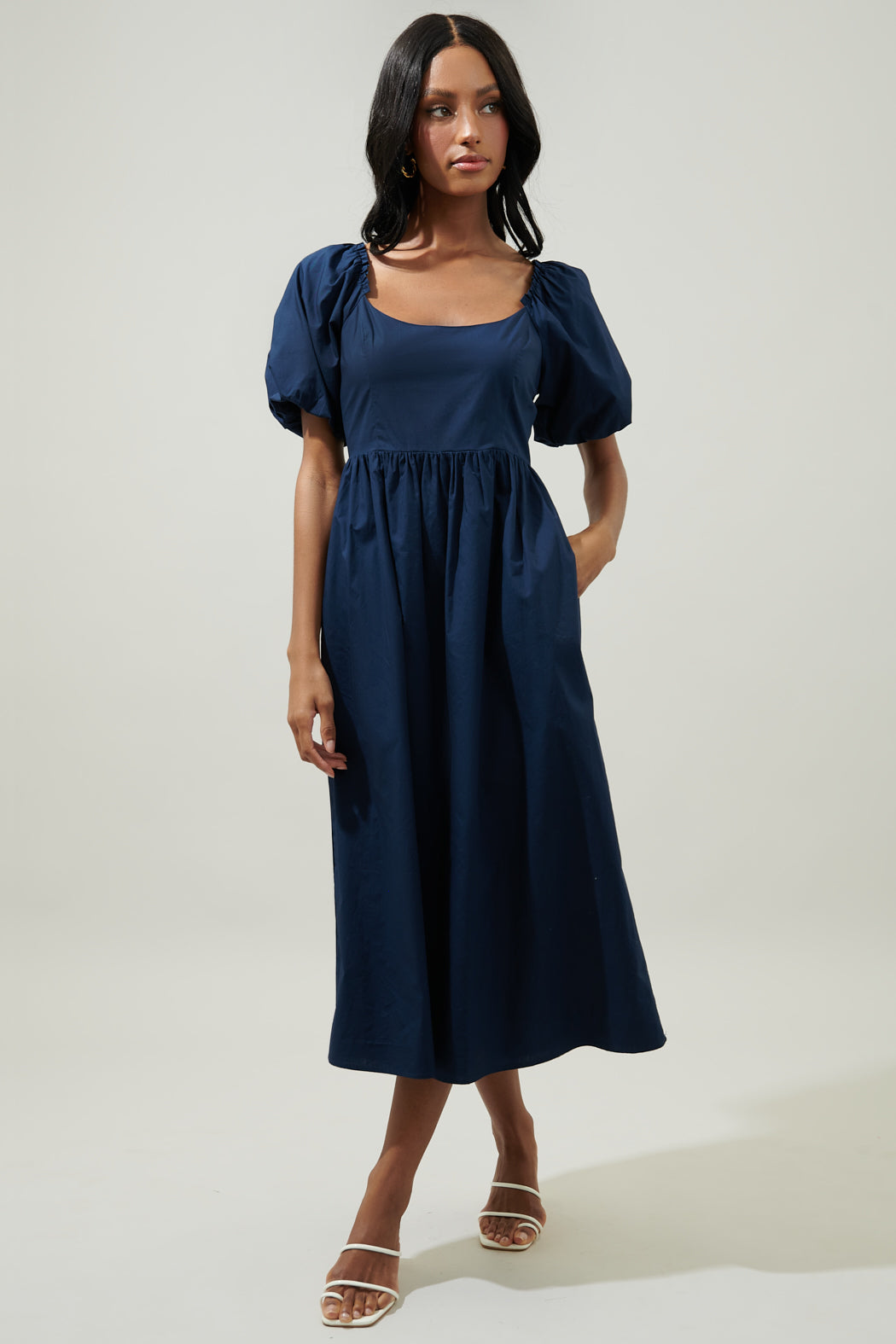 babydoll midi dress Darien Floral Aurelia WHT-BLUES-COMBO / M by Sugarlips The Mink Pink Savannah Babydoll Midi Dress is a versatile staple for any fall wardrobe PALOMA BLACK BABYDOLL DRESS